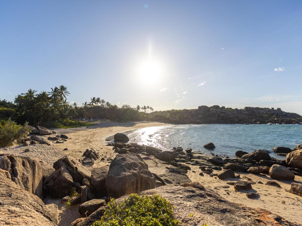 Nrma Bowen Beachfront Holiday Park Екстер'єр фото