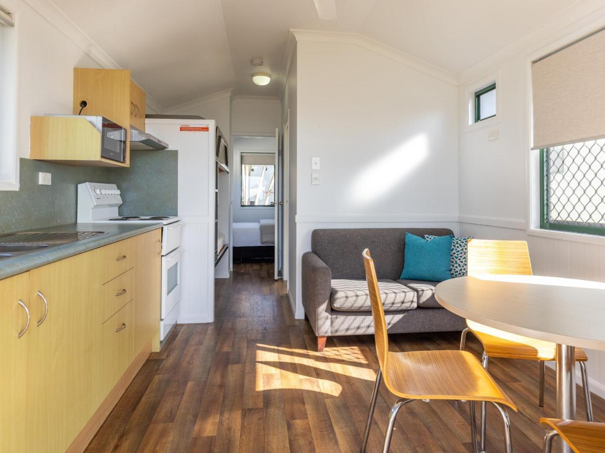 Nrma Bowen Beachfront Holiday Park Екстер'єр фото