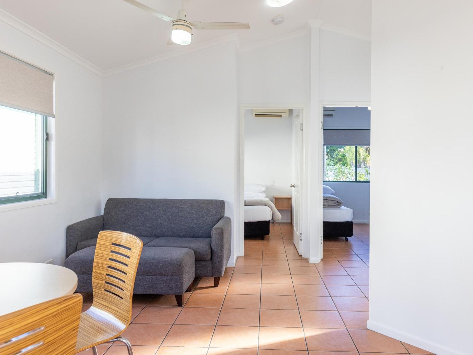 Nrma Bowen Beachfront Holiday Park Номер фото