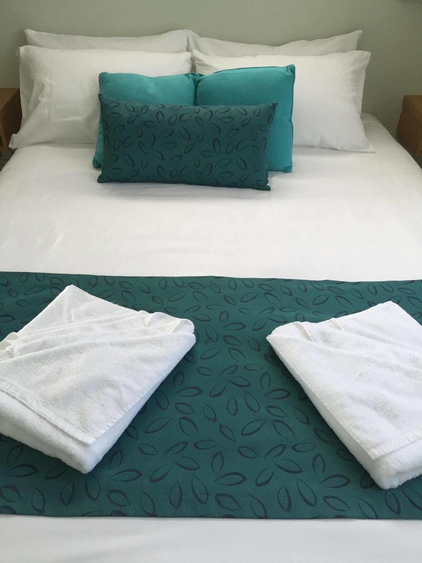 Nrma Bowen Beachfront Holiday Park Екстер'єр фото